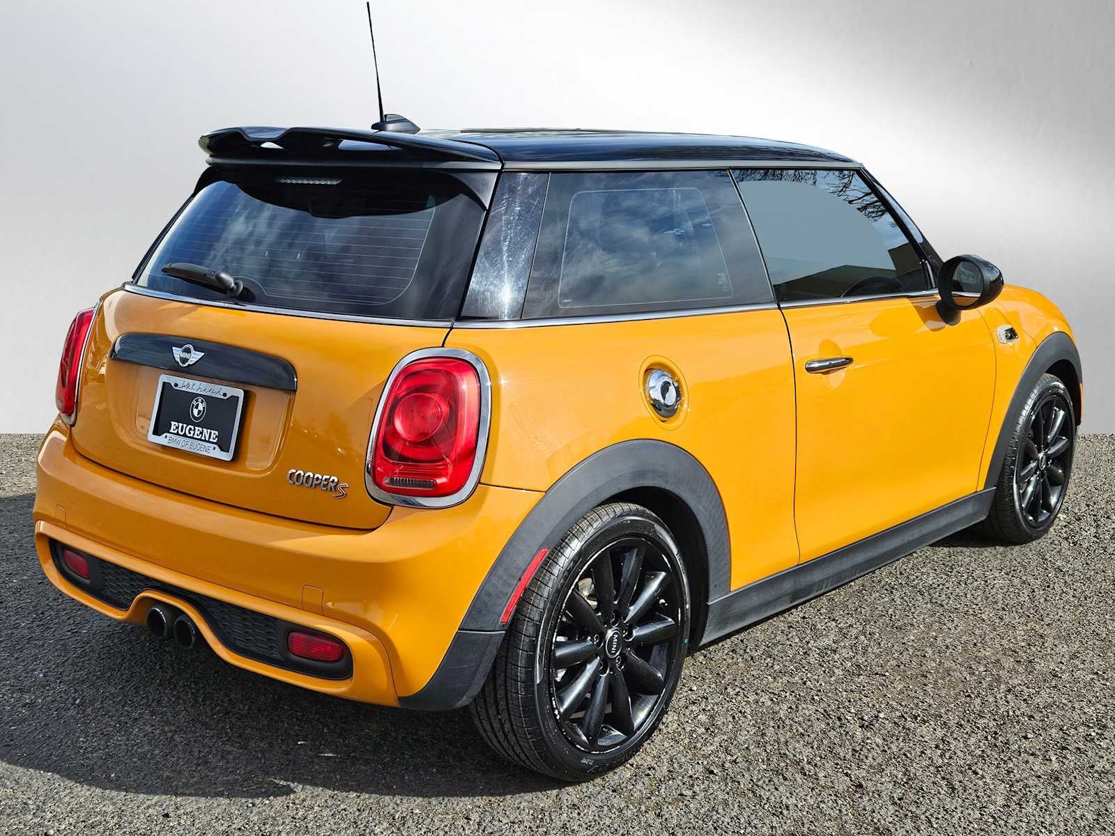 2016 MINI Hardtop 2 Door S