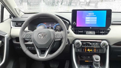 2025 Toyota RAV4 Limited