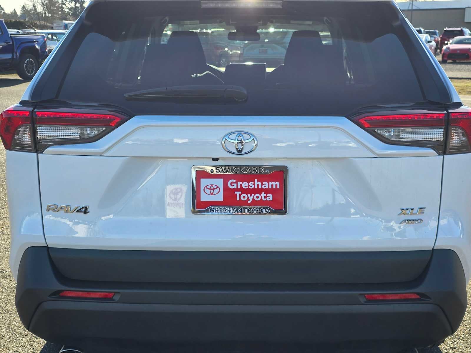 2025 Toyota RAV4 XLE