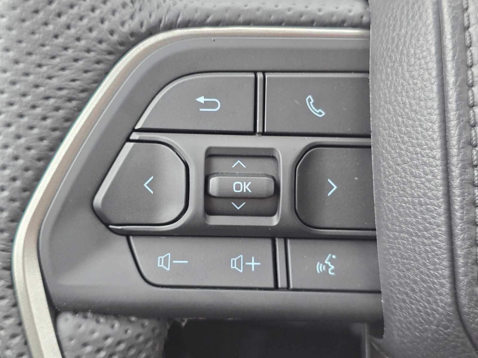 2026 Toyota Tacoma TRD Off Road Hybrid