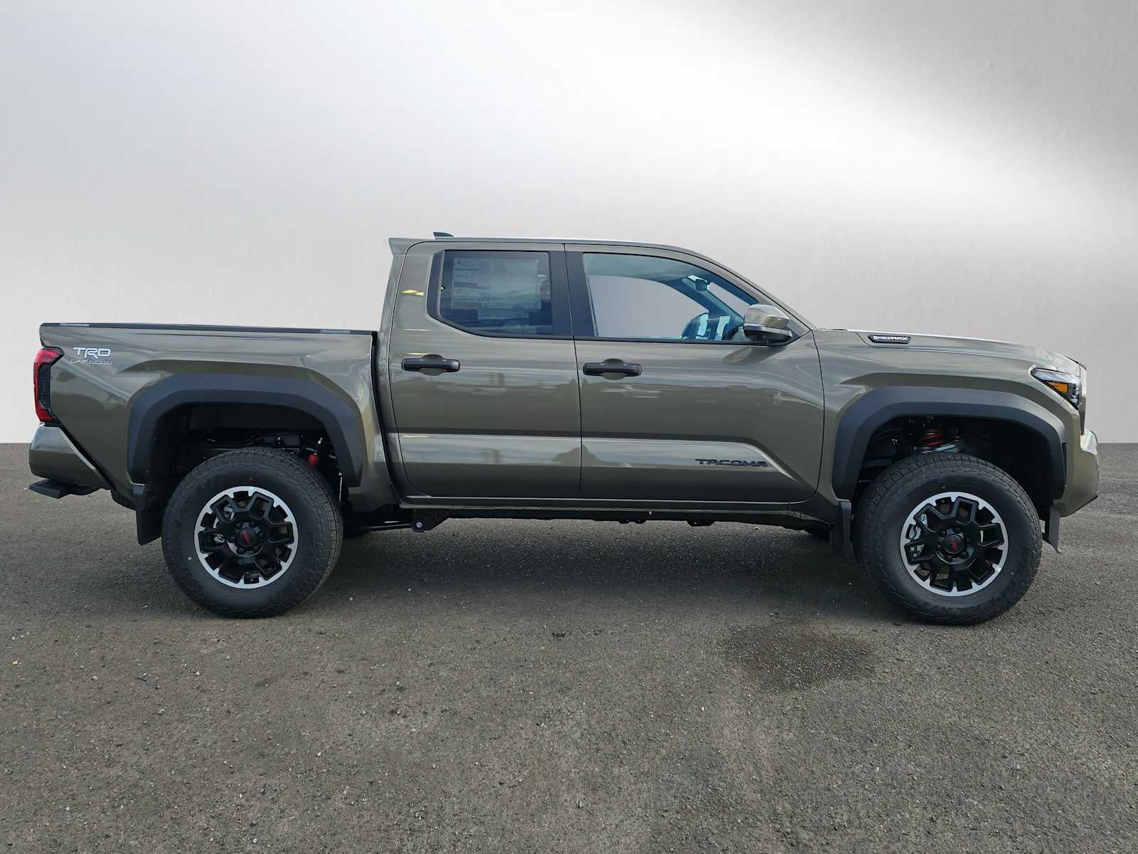2026 Toyota Tacoma TRD Off Road Hybrid