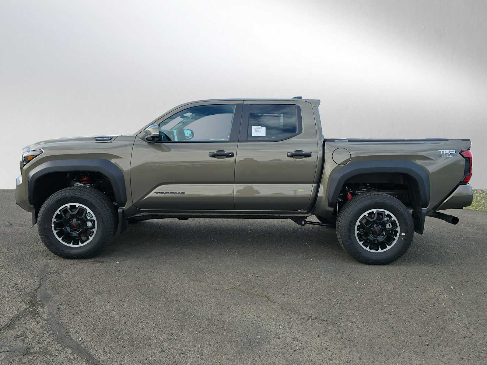 2026 Toyota Tacoma TRD Off Road Hybrid