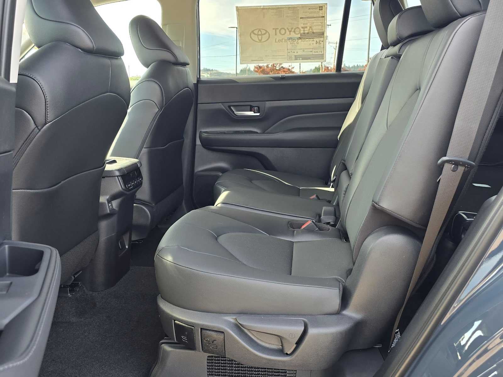 2026 Toyota Grand Highlander Hybrid XLE