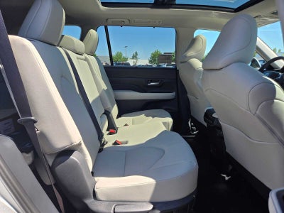 2026 Toyota Grand Highlander Hybrid XLE