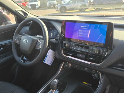 2026 Toyota Grand Highlander Hybrid MAX Platinum