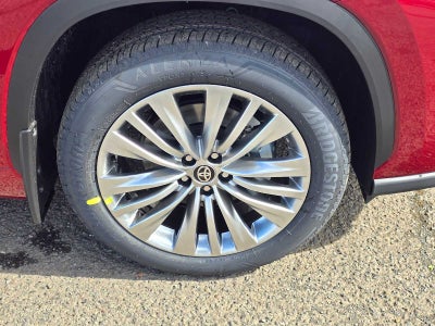 2026 Toyota Highlander Hybrid Platinum