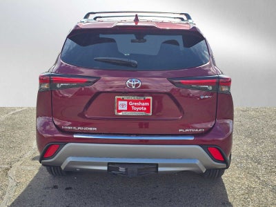 2026 Toyota Highlander Hybrid Platinum