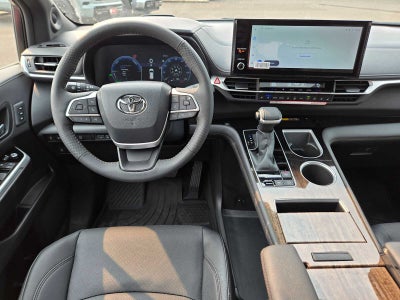 2026 Toyota Sienna Platinum