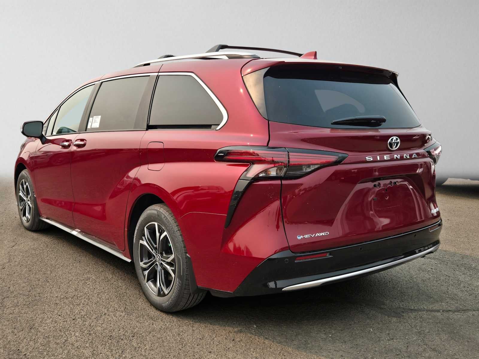 2026 Toyota Sienna Platinum