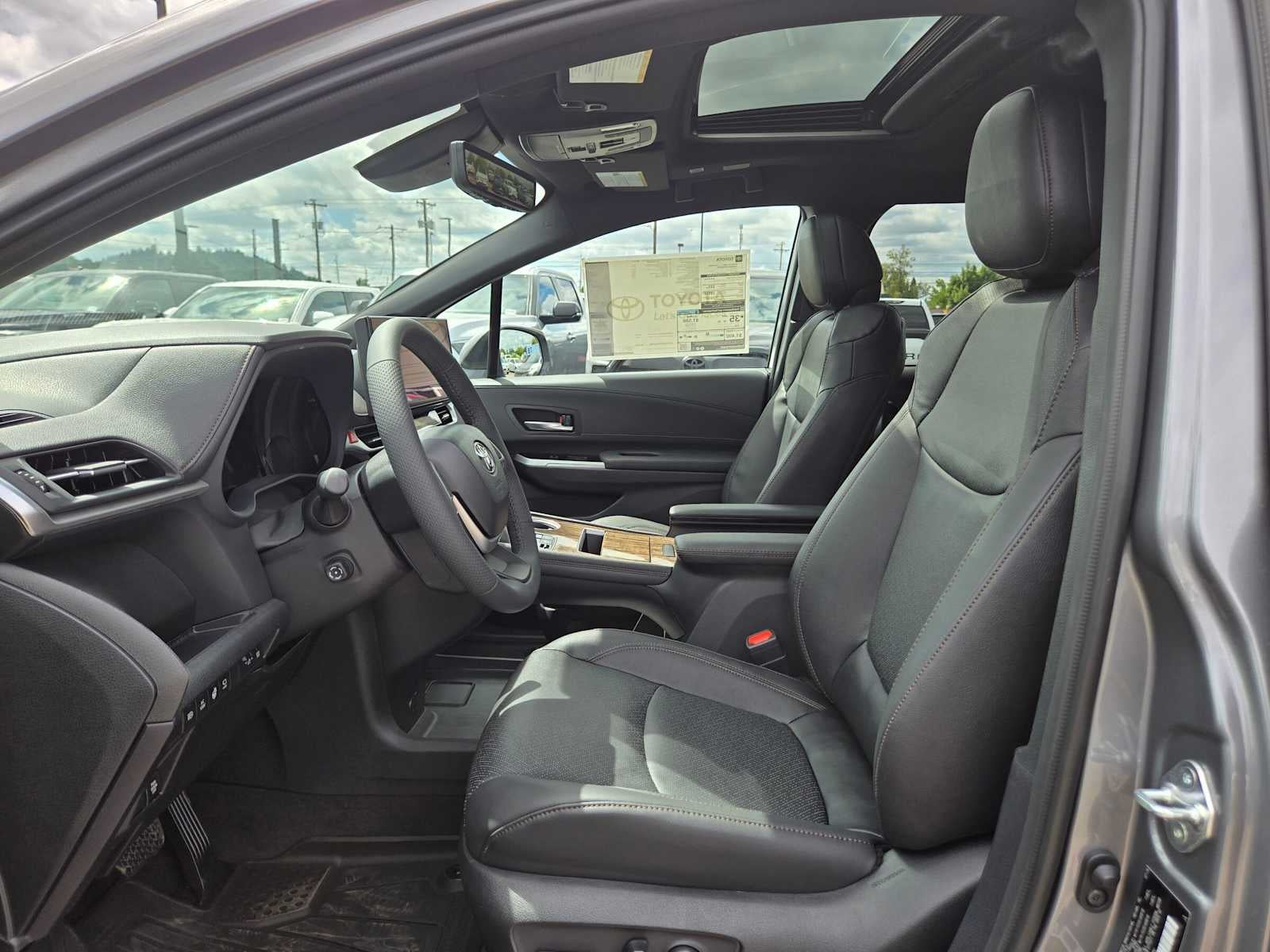 2026 Toyota Sienna Platinum