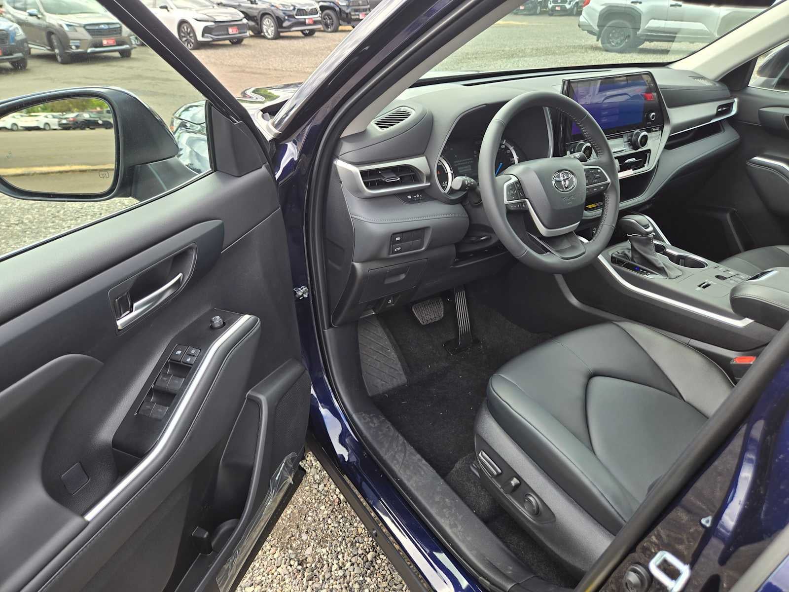 2026 Toyota Highlander Hybrid XLE
