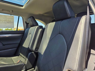 2026 Toyota Highlander Platinum
