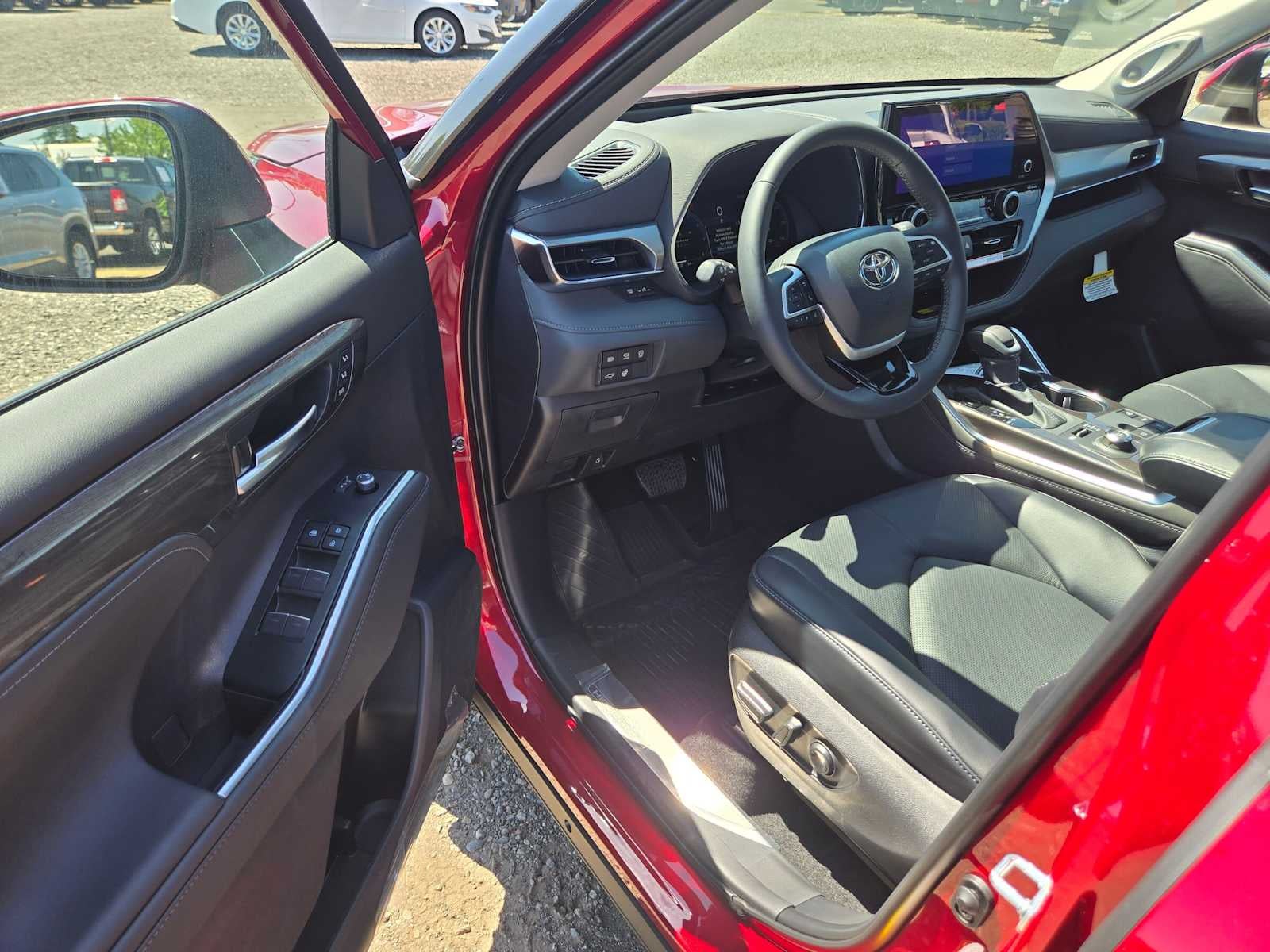 2026 Toyota Highlander Platinum