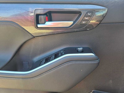 2026 Toyota Highlander Platinum