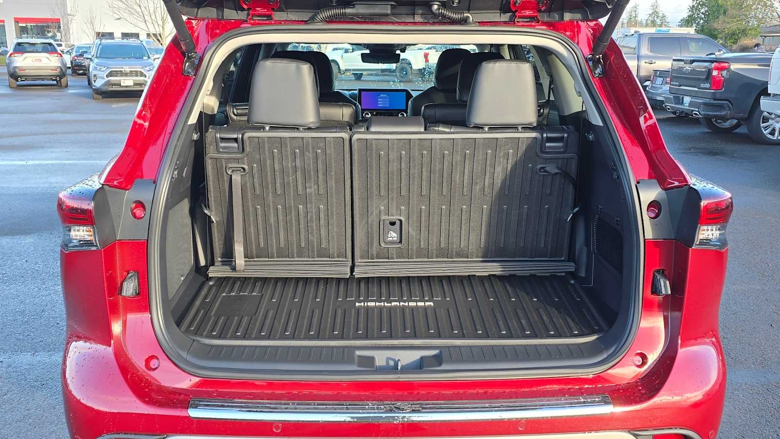 2026 Toyota Highlander Platinum