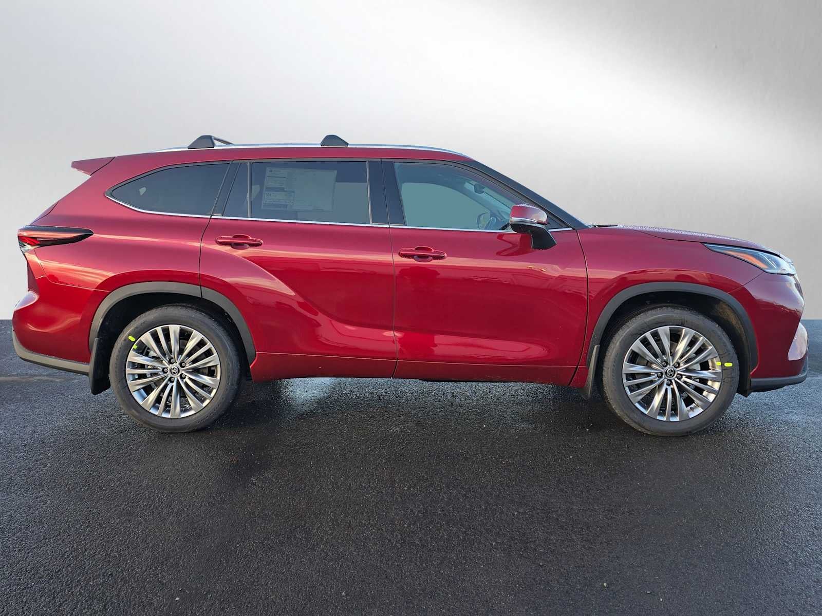 2026 Toyota Highlander Platinum