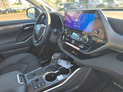 2026 Toyota Highlander Hybrid Limited