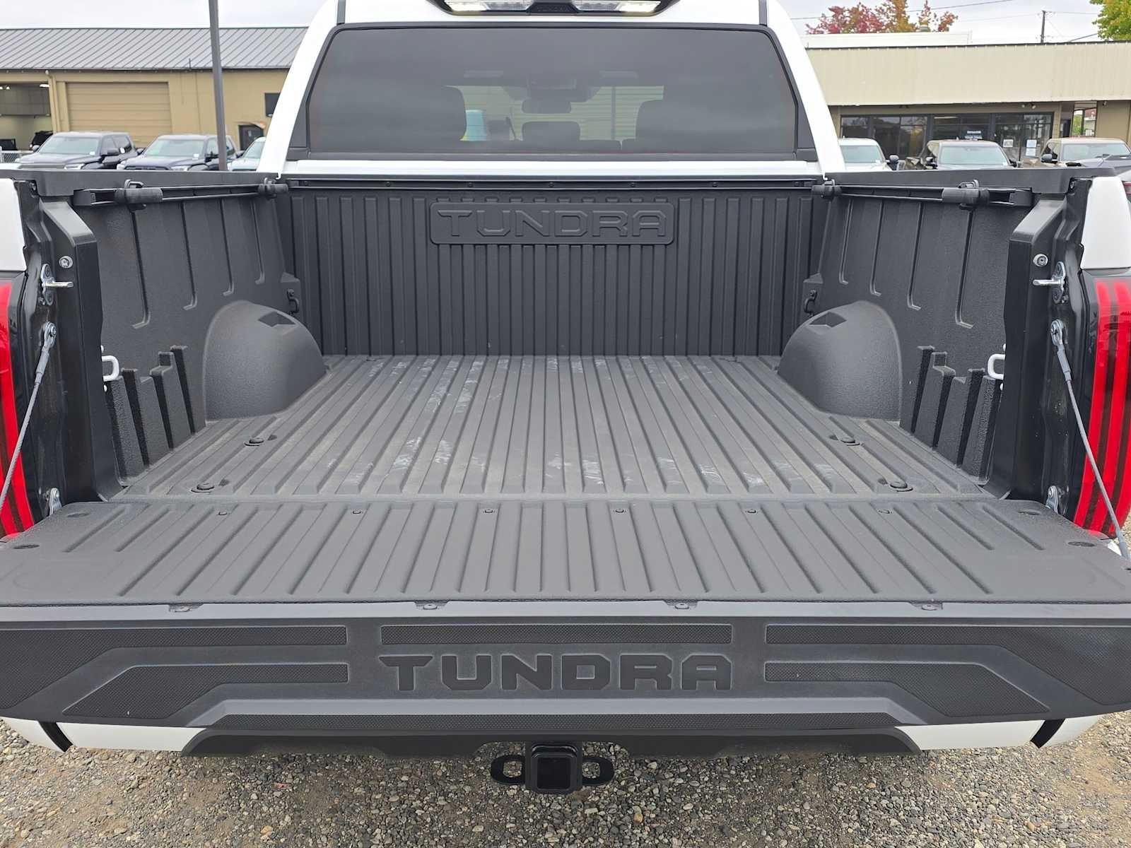2026 Toyota Tundra SR5 - Photo 15