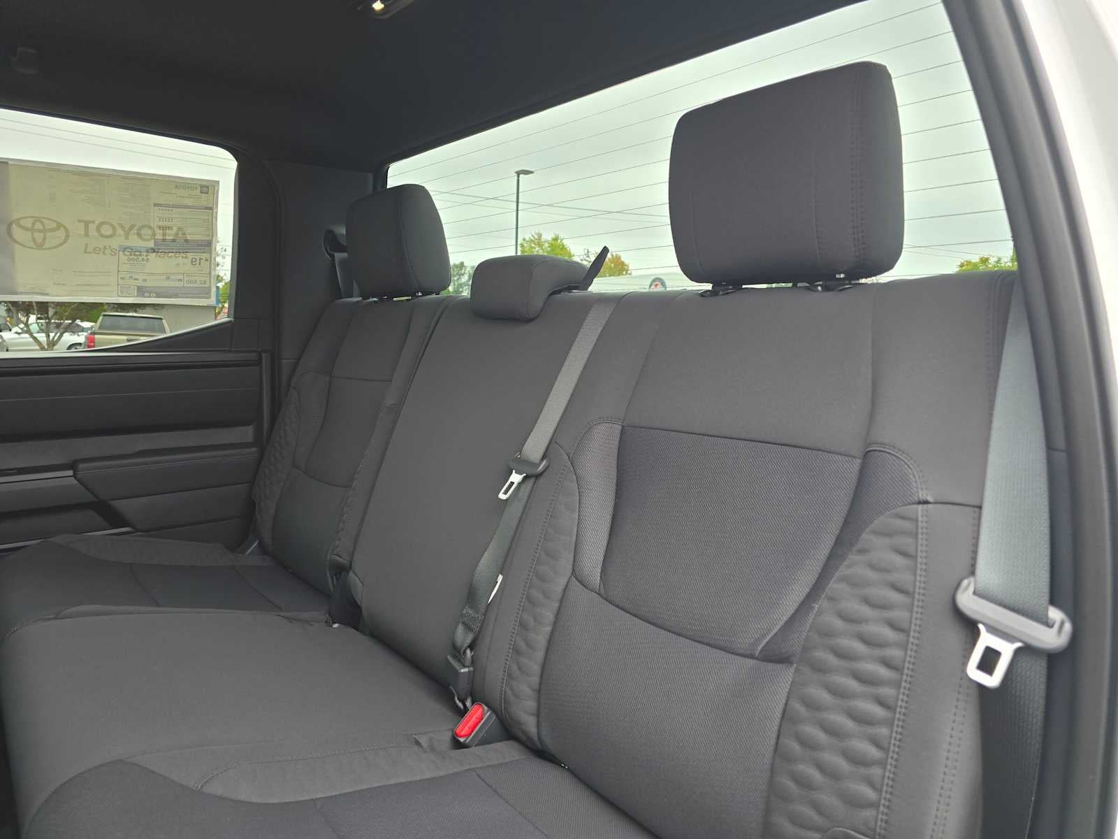 2026 Toyota Tundra SR5 - Photo 18