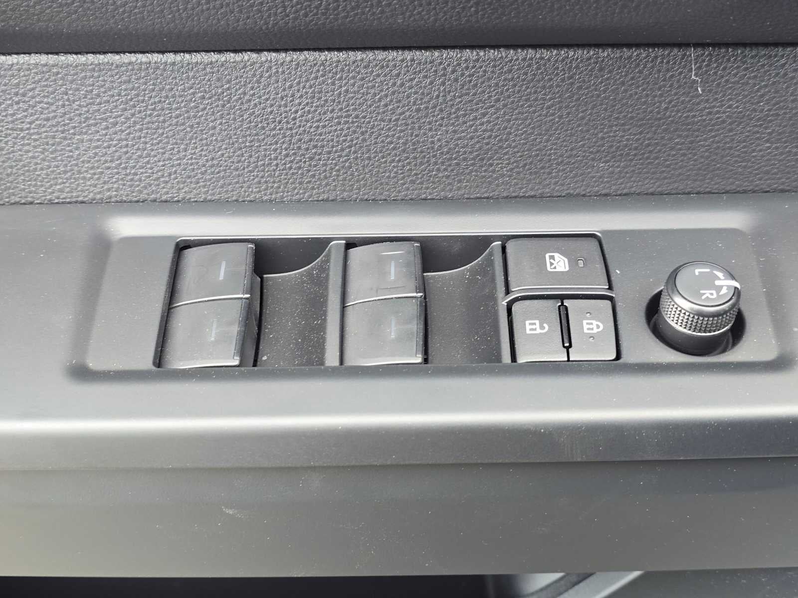 2026 Toyota Tundra SR5 - Photo 23