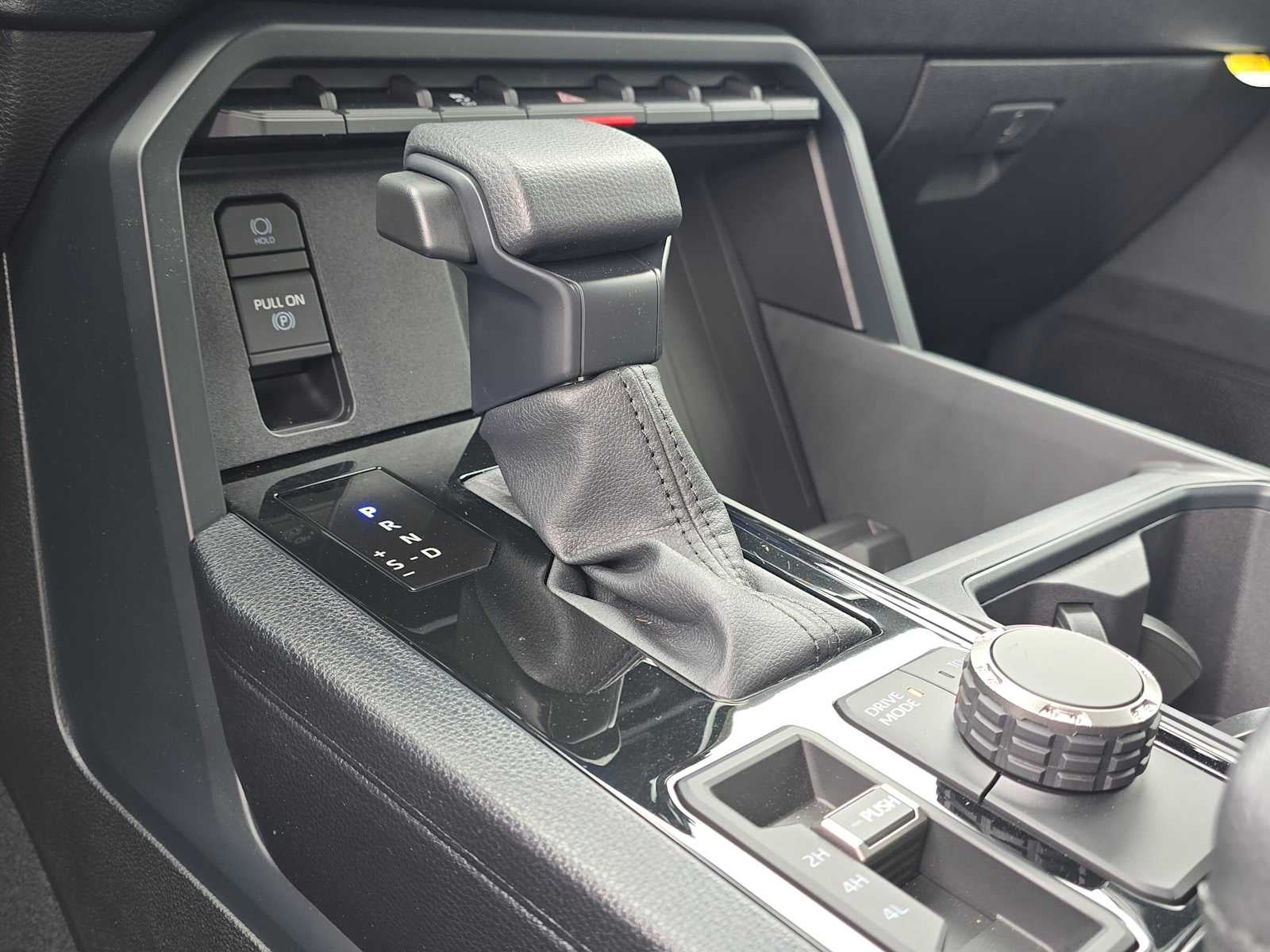 2026 Toyota Tundra SR5 - Photo 35