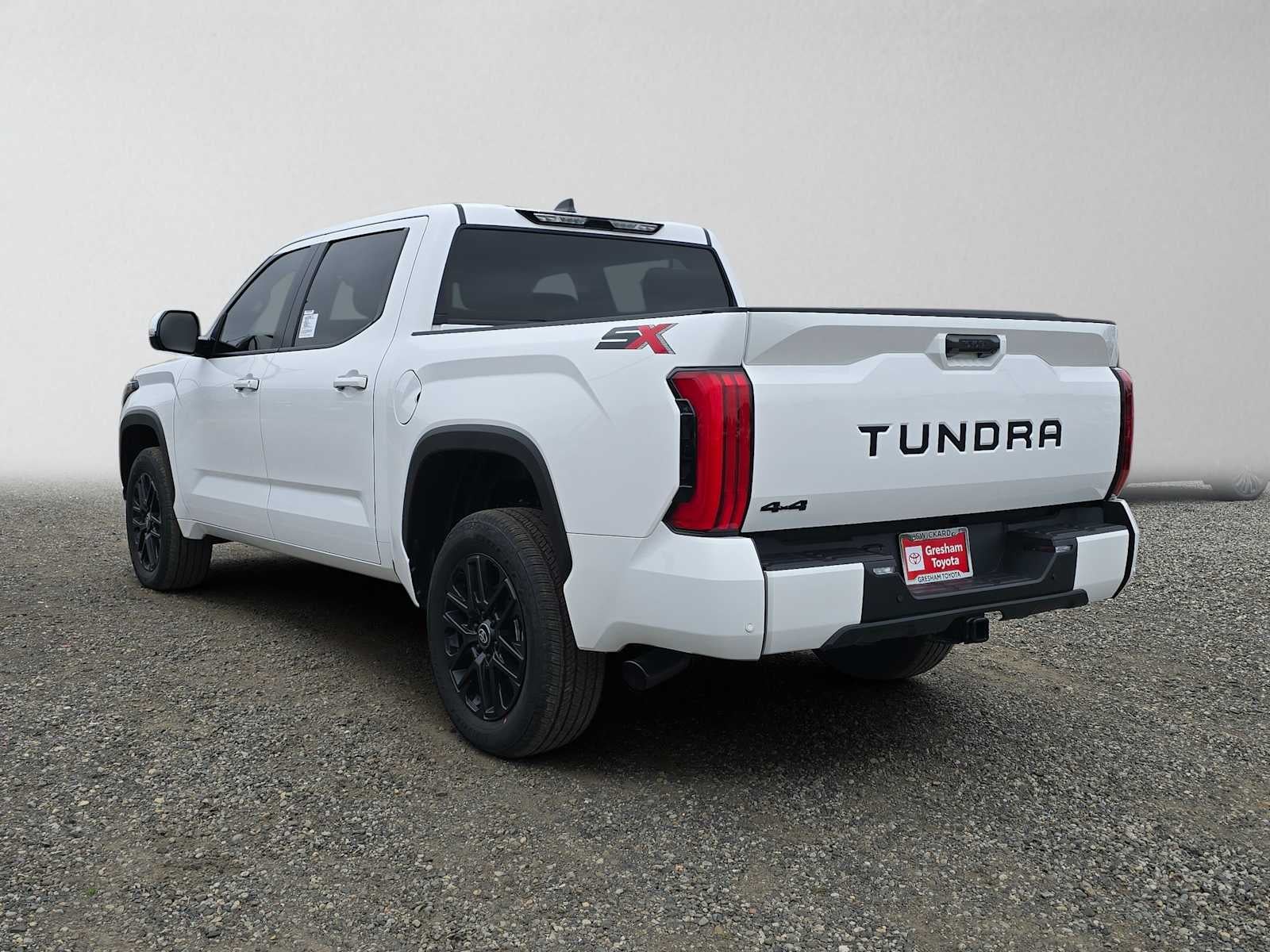 2026 Toyota Tundra SR5 - Photo 6