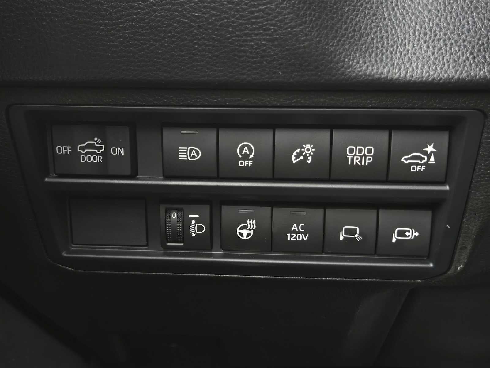 2026 Toyota Tundra SR5 - Photo 28