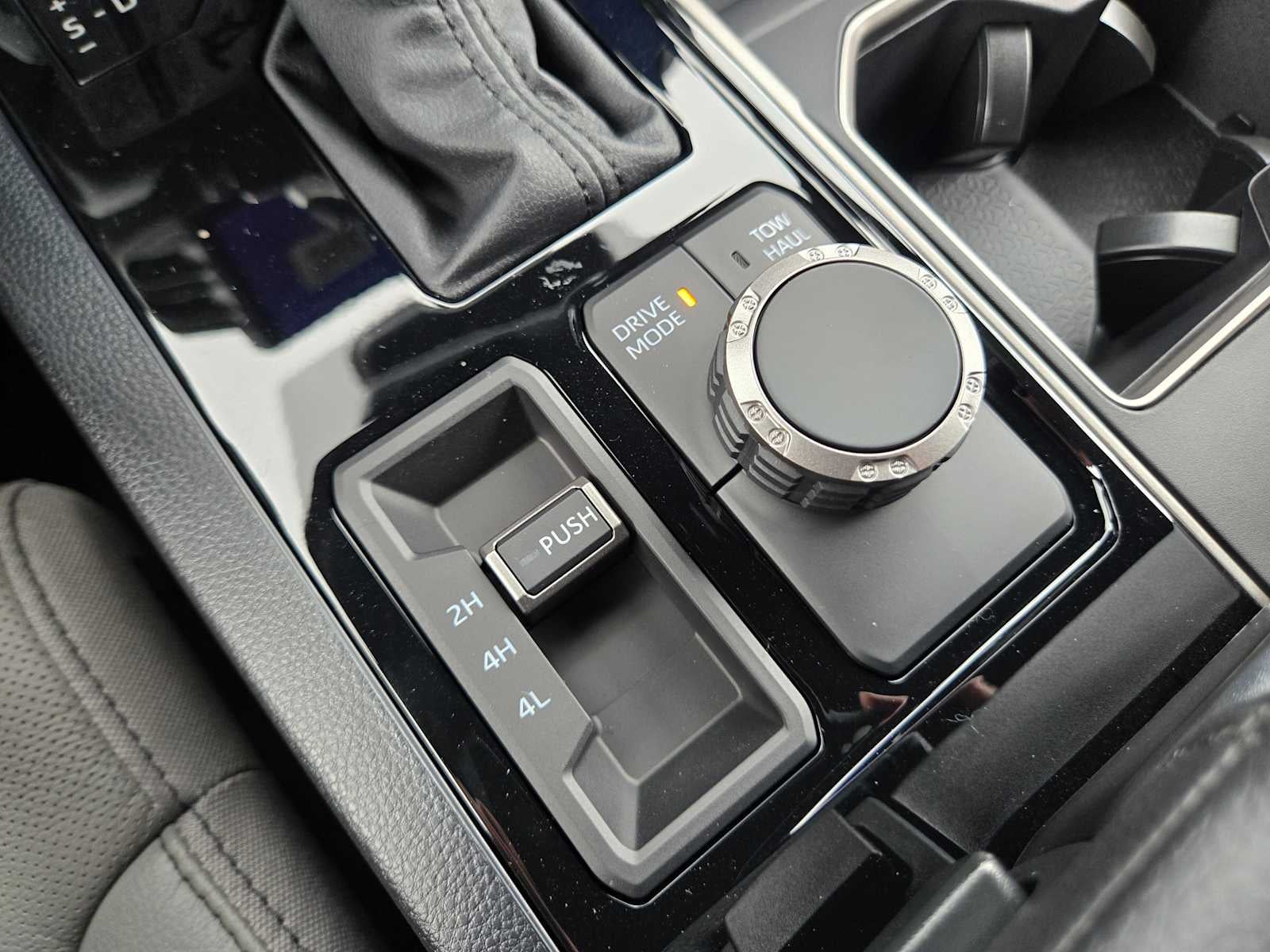2026 Toyota Tundra SR5 - Photo 33