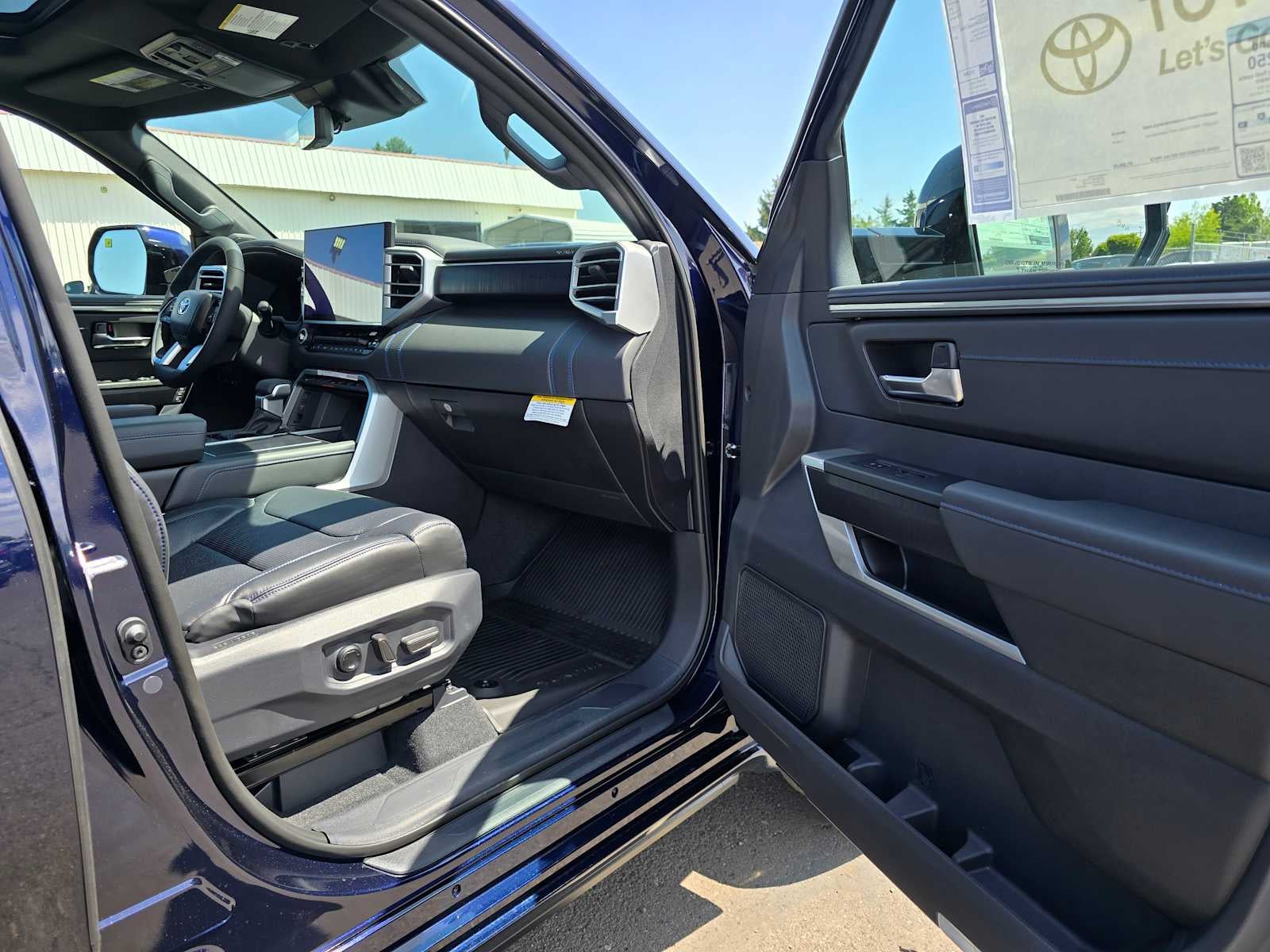 2025 Toyota Tundra Platinum