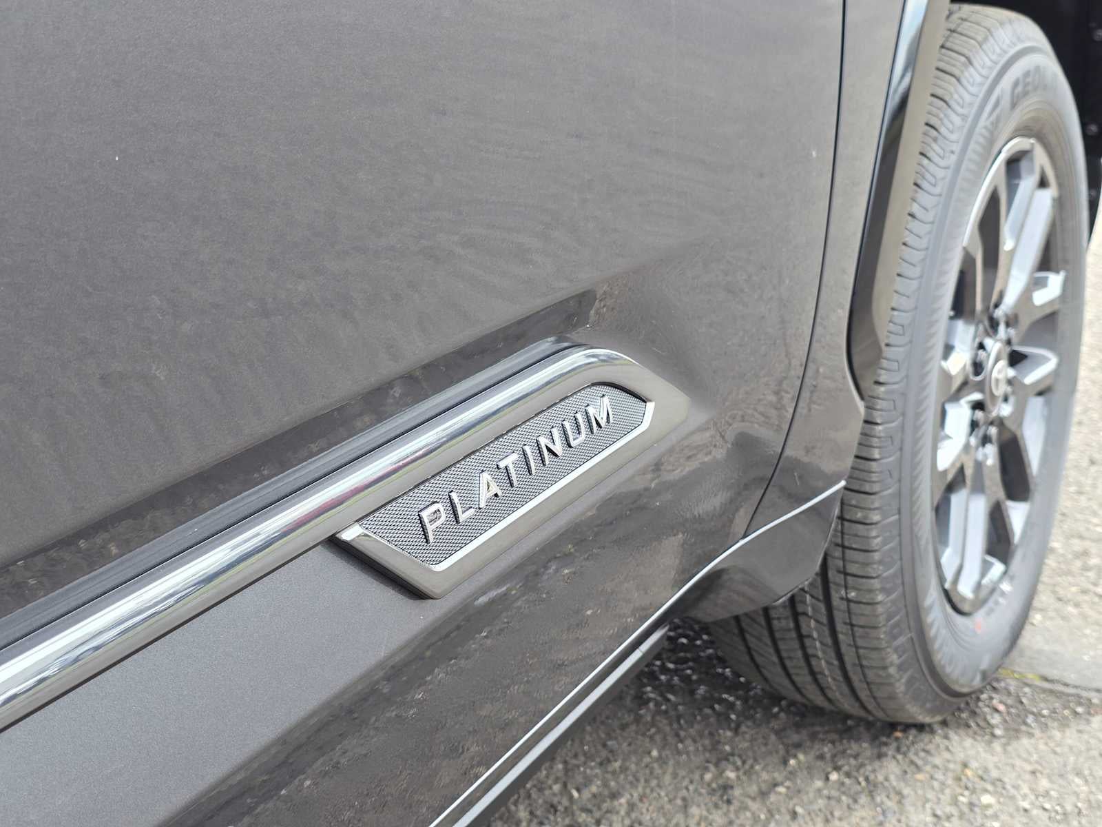 2025 Toyota Tundra Platinum Hybrid