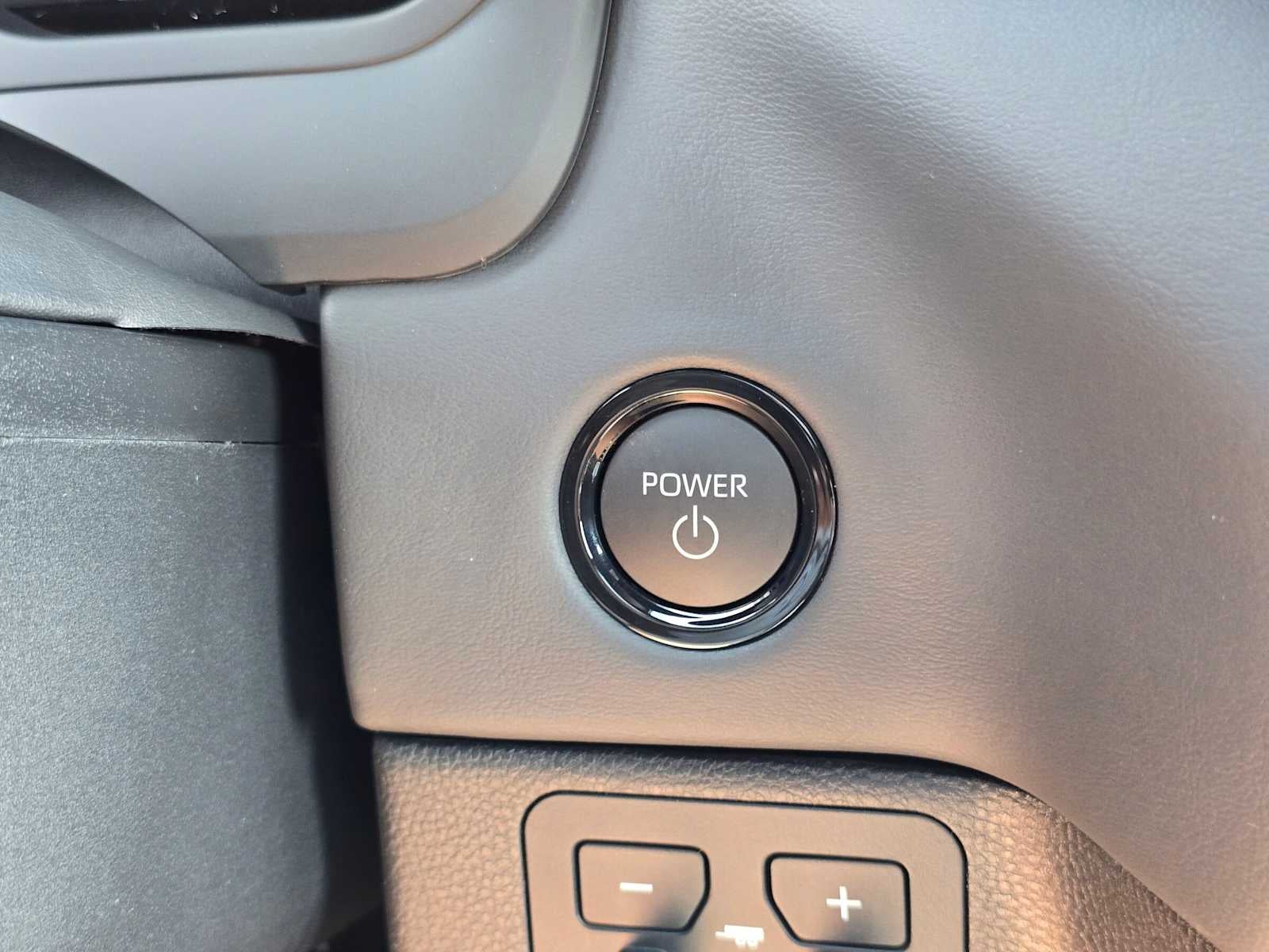2026 Toyota Tundra Platinum Hybrid