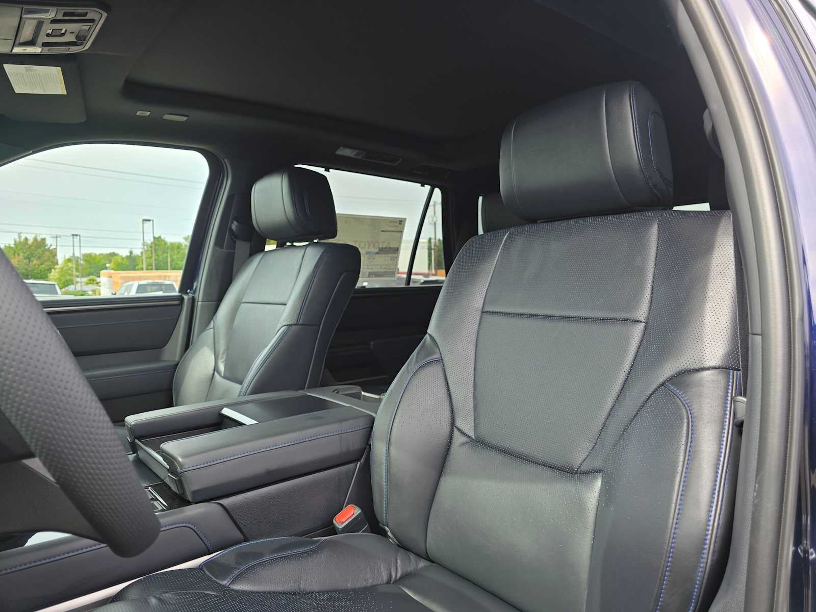 2026 Toyota Sequoia Platinum - Photo 23