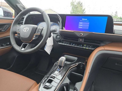 2026 Toyota Crown Signia Limited