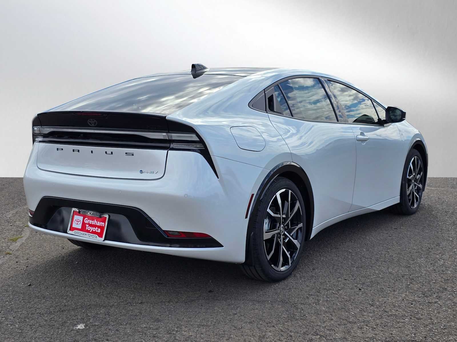 2026 Toyota Prius Plug-In Hybrid XSE