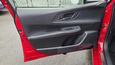 2025 Toyota Prius Plug-In Hybrid SE