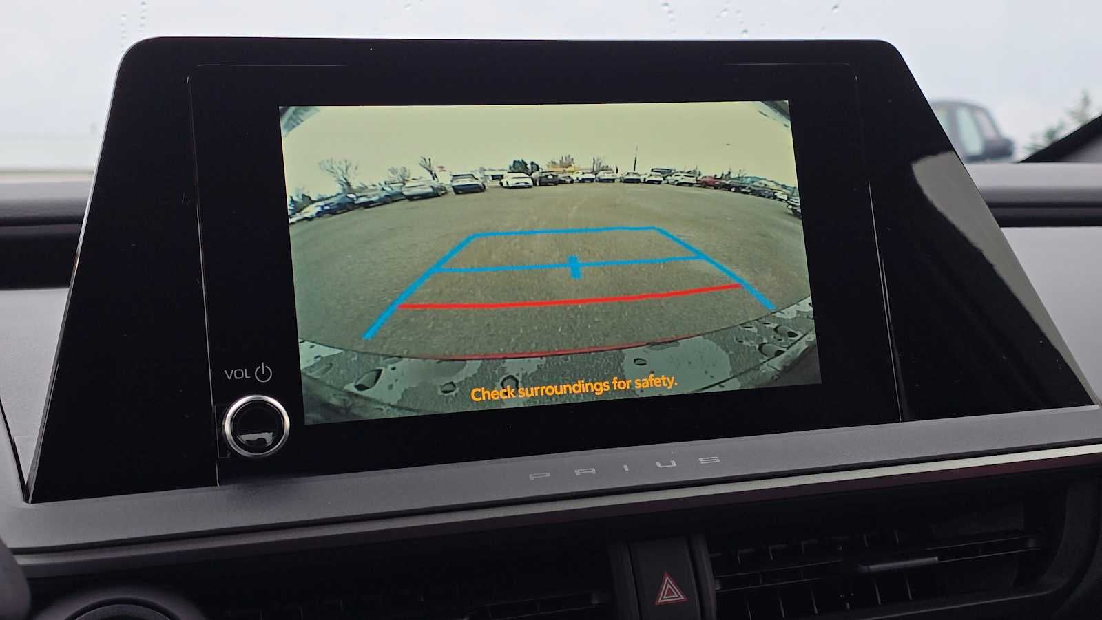 2025 Toyota Prius Plug-In Hybrid SE