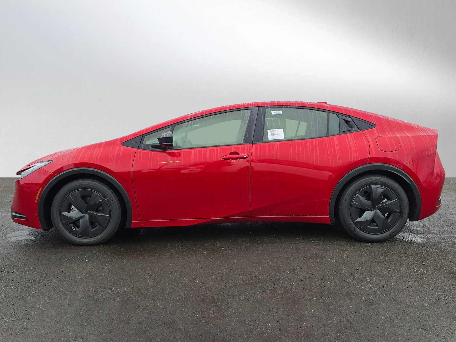 2025 Toyota Prius Plug-In Hybrid SE