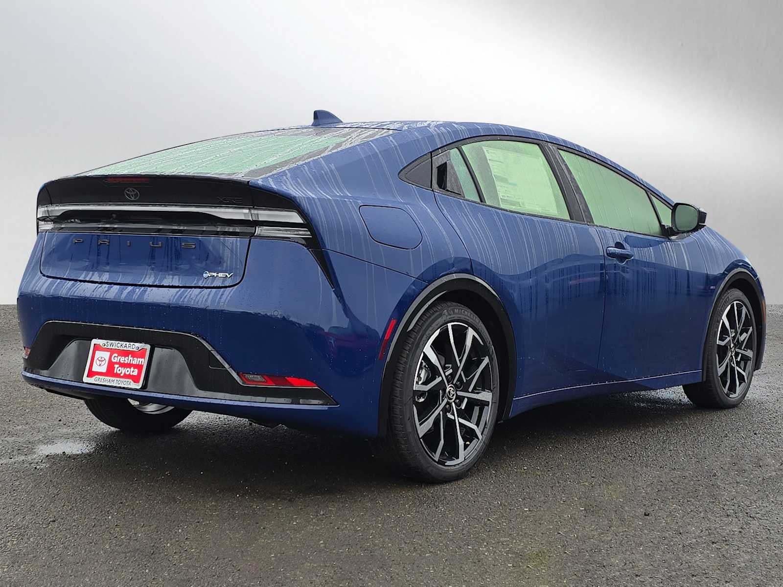 2025 Toyota Prius Plug-In Hybrid XSE