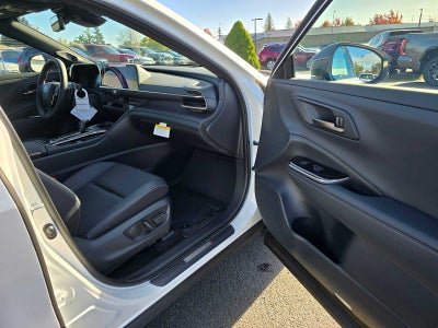 2026 Toyota Crown Platinum