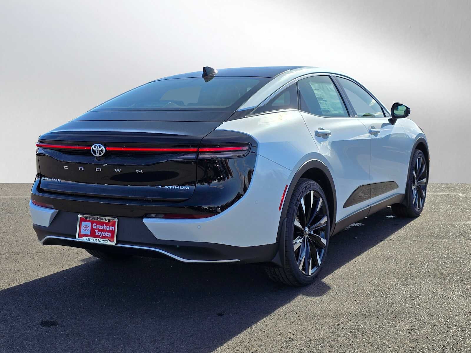 2026 Toyota Crown Platinum