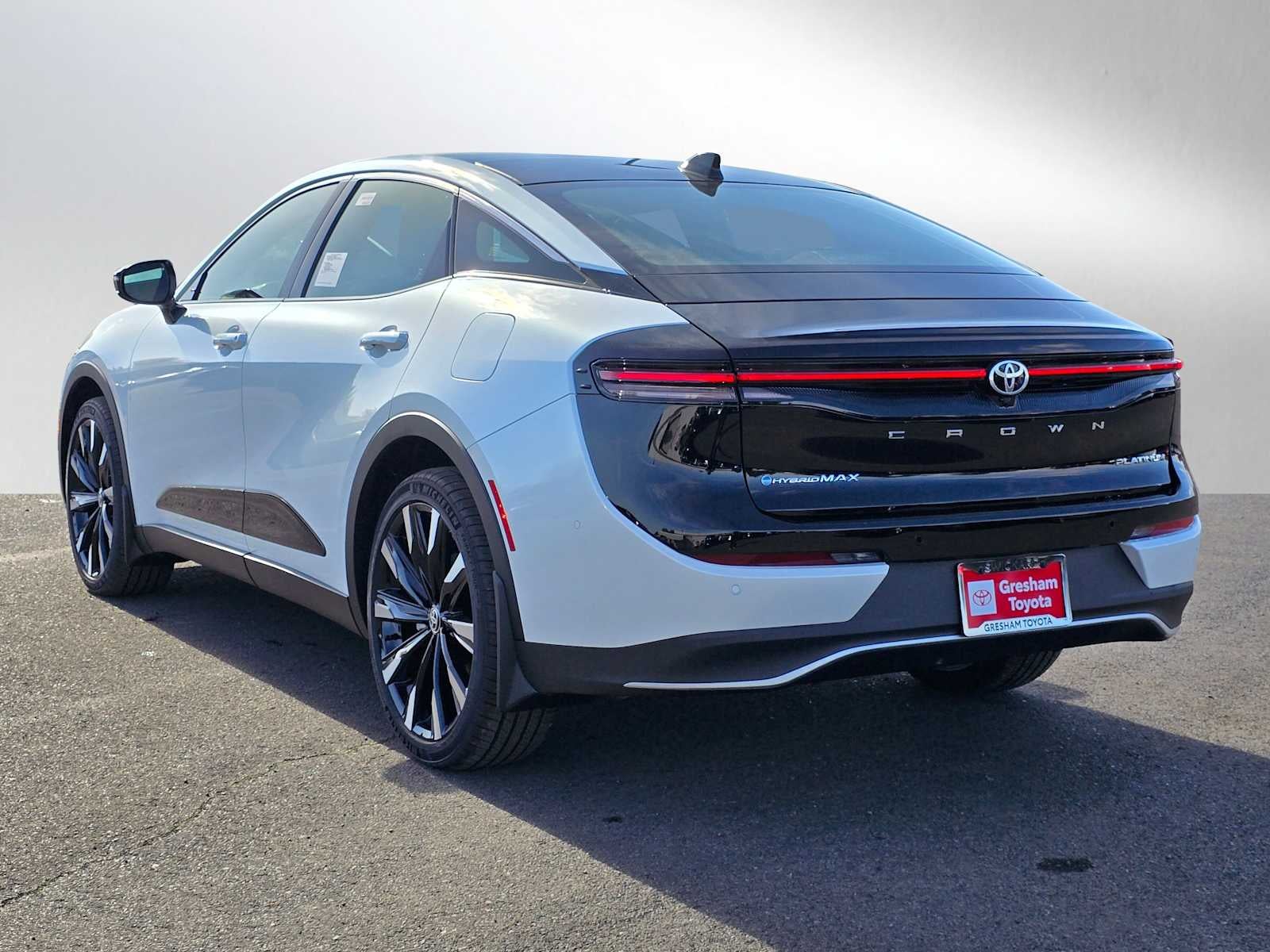 2026 Toyota Crown Platinum
