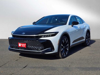 2026 Toyota Crown Platinum