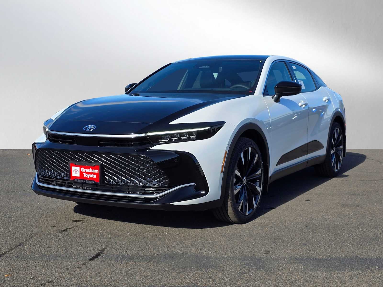 2026 Toyota Crown Platinum