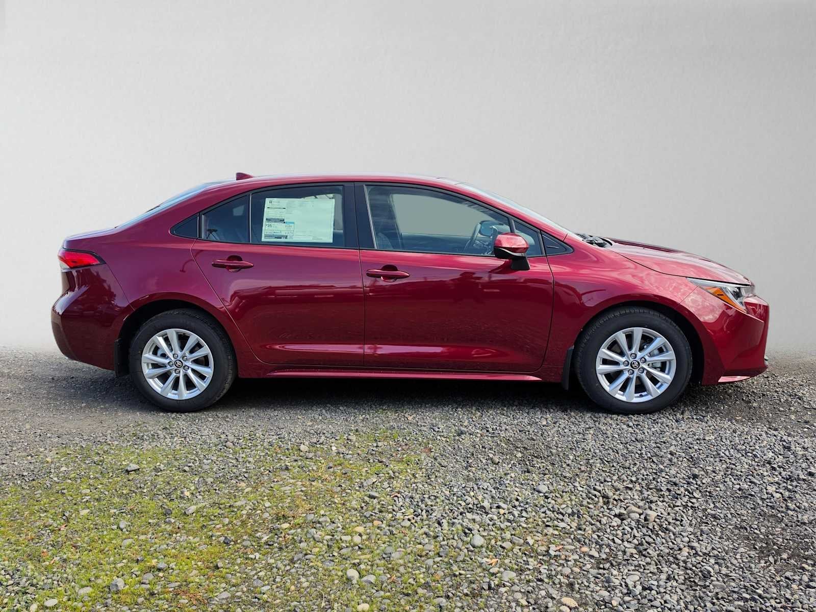 2027 Toyota Corolla LE