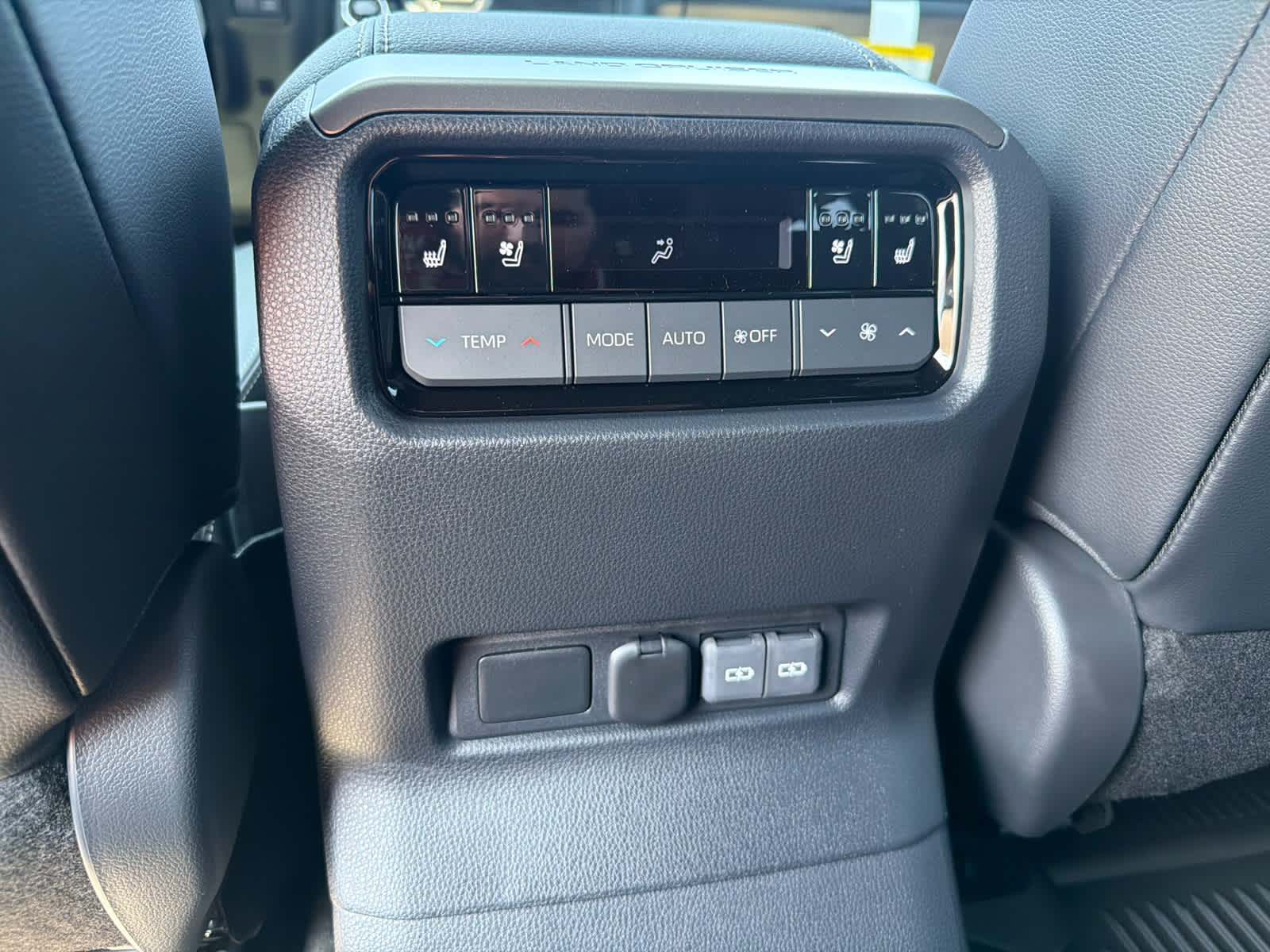 2027 Toyota Land Cruiser Land Cruiser