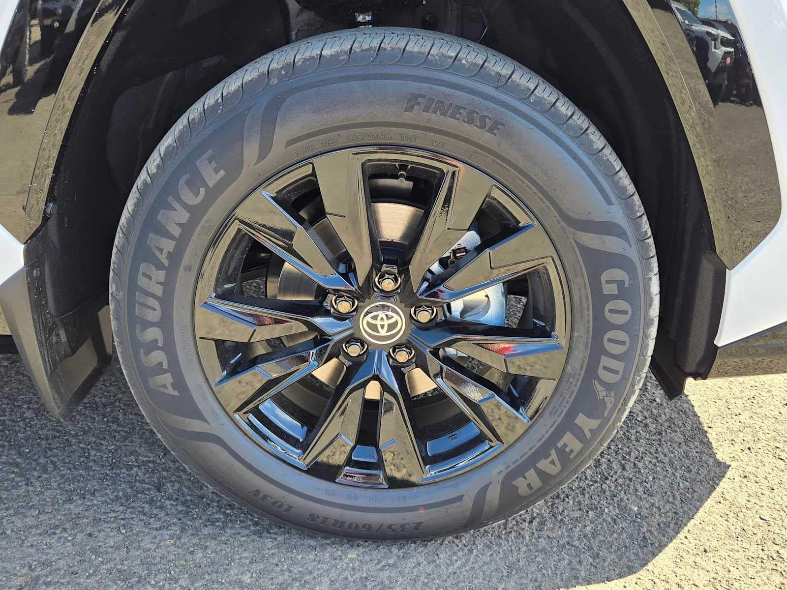 2026 Toyota RAV4 SE