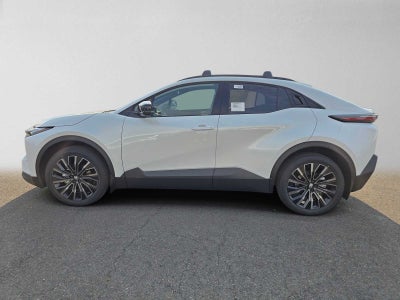 2026 Toyota C-HR XSE