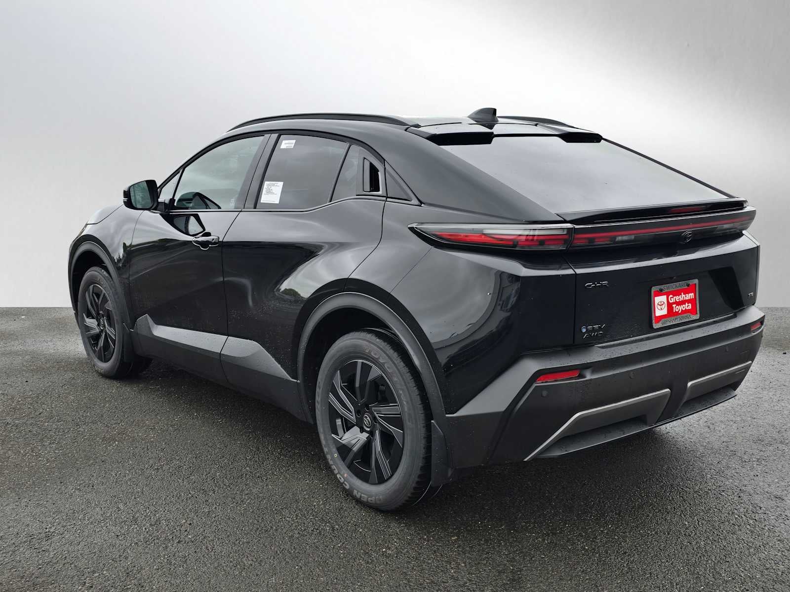 2026 Toyota C-HR SE