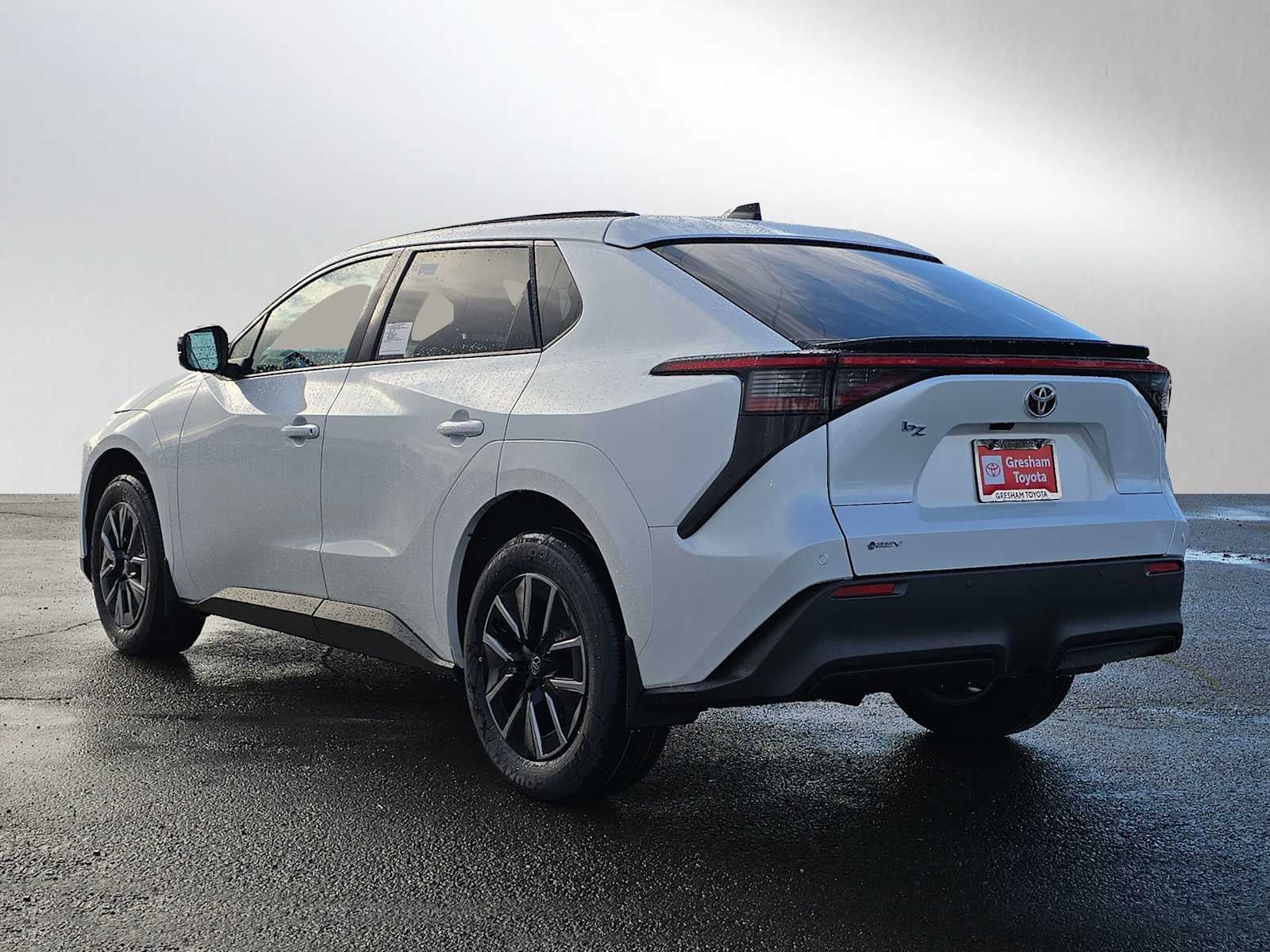 2026 Toyota bZ XLE Plus