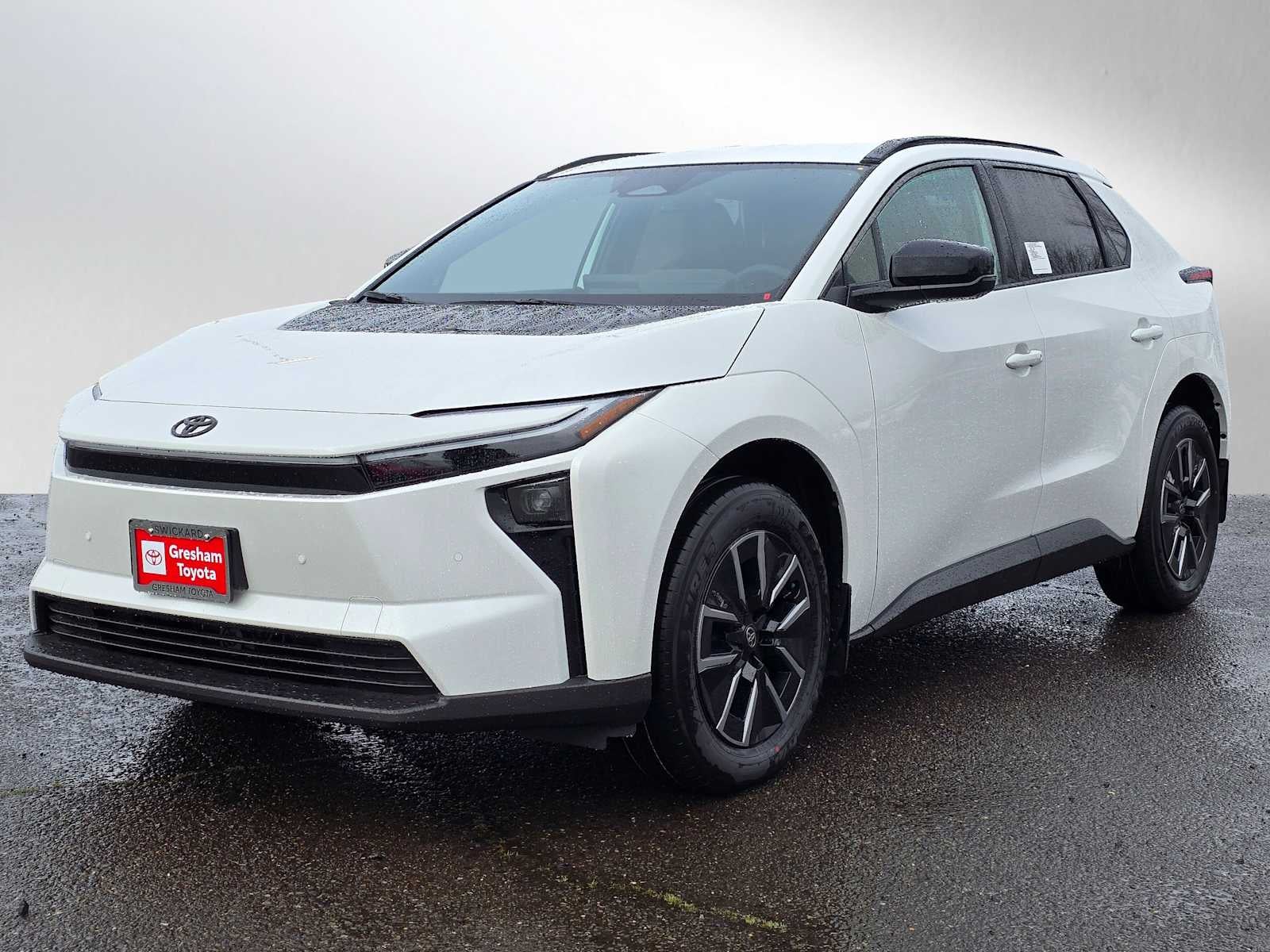 2026 Toyota bZ XLE Plus